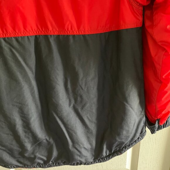 Tommy Hilfiger Reversible Jacket Size Large Red Fleece & Water Resistant. - Picture 12 of 14